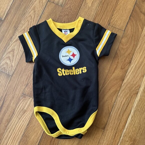 NFL Other - Pittsburgh Steelers Baby Short Sleeve Jersey Bodysuit Size 6-12 M